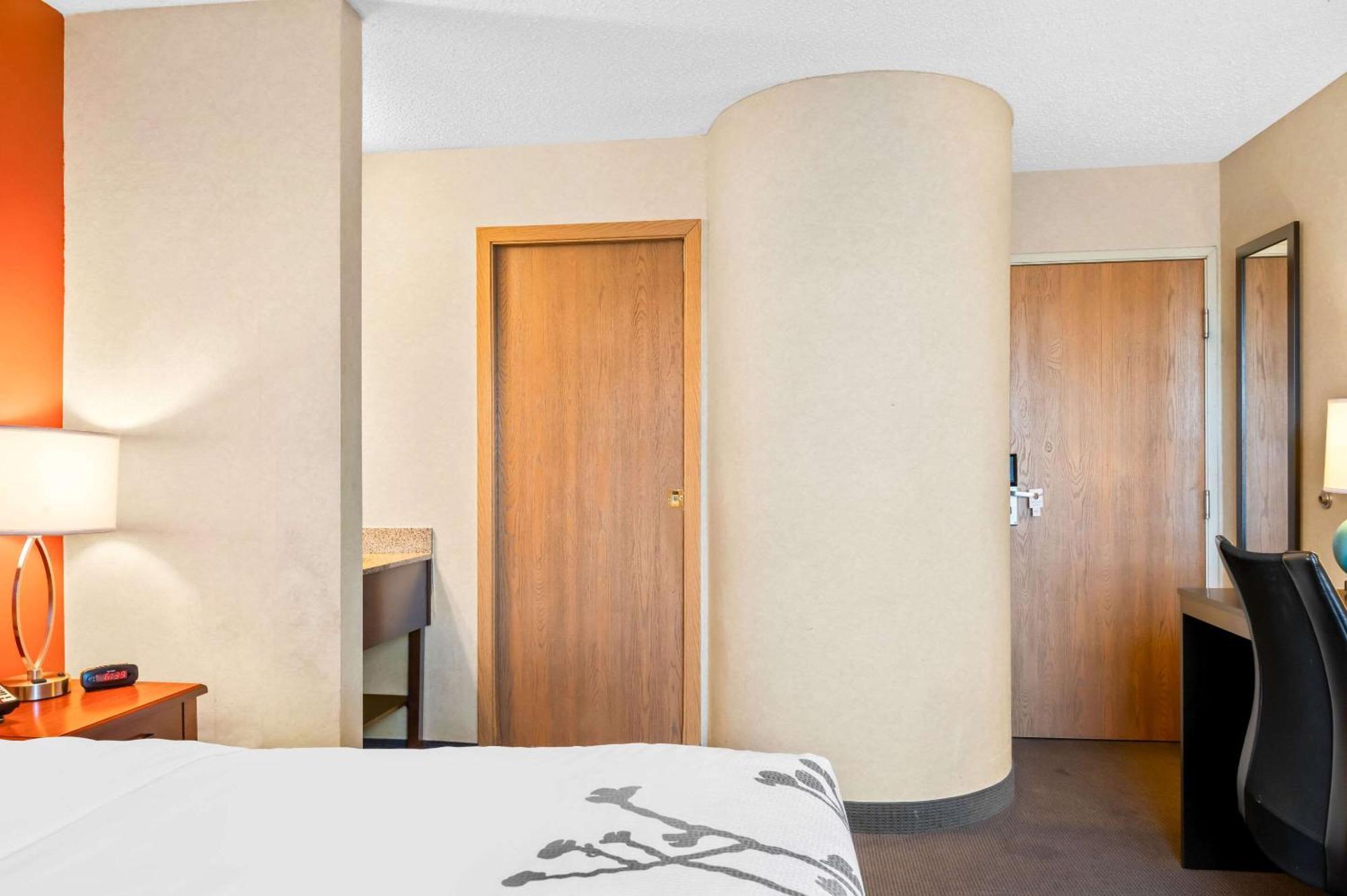 Sleep Inn 2*